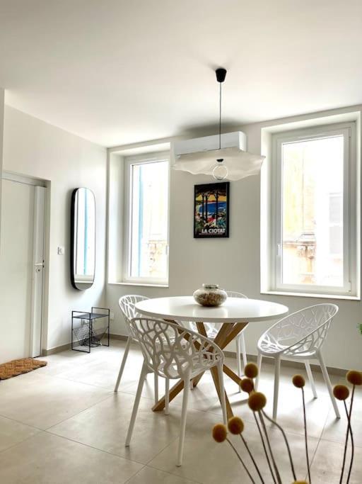 Appartement Moderne + Parking A 50M De La Mer La Ciotat Extérieur photo